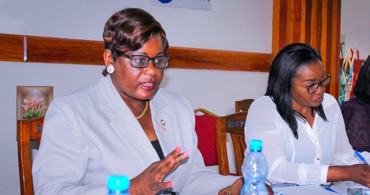 Conseil d’administration de Radio Gabon 2026 avec Florence Mbani et Claudette Okome Ewore lors de la présentation du budget