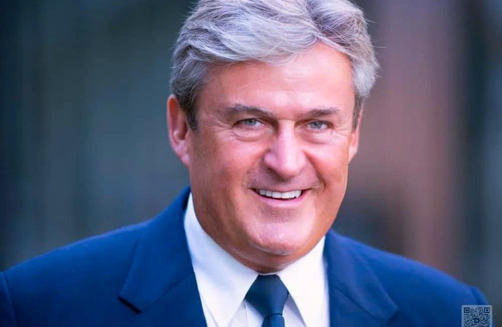 Le parcours d’István Kapitány : de Shell à l’engagement politique en Hongrie