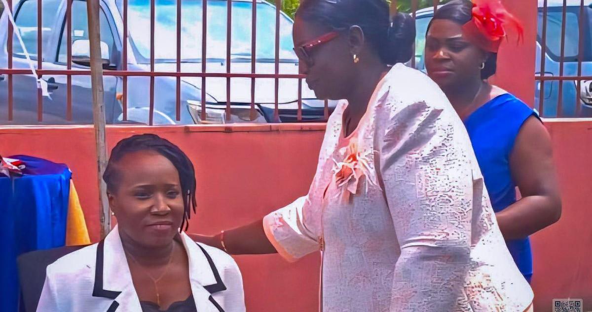 Dorothée Ropivia Nyama lors de sa prise de fonction à la tête de Radio Mandji à Port-Gentil