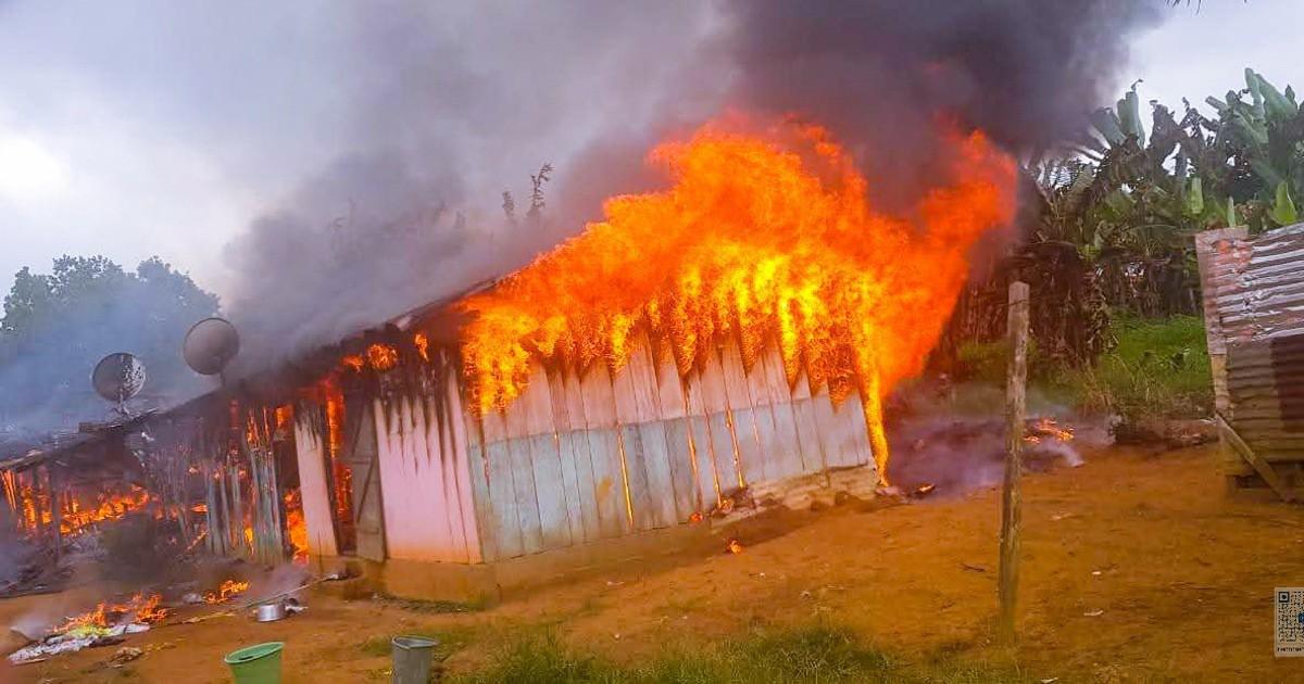 Camp de Bonheur sous le choc après un violent incendie à Lébamba