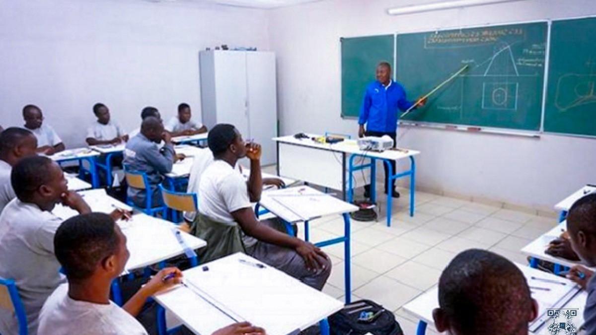 Gabon : l'enseignement technique peut-il répondre au défi de l'emploi des jeunes ?
