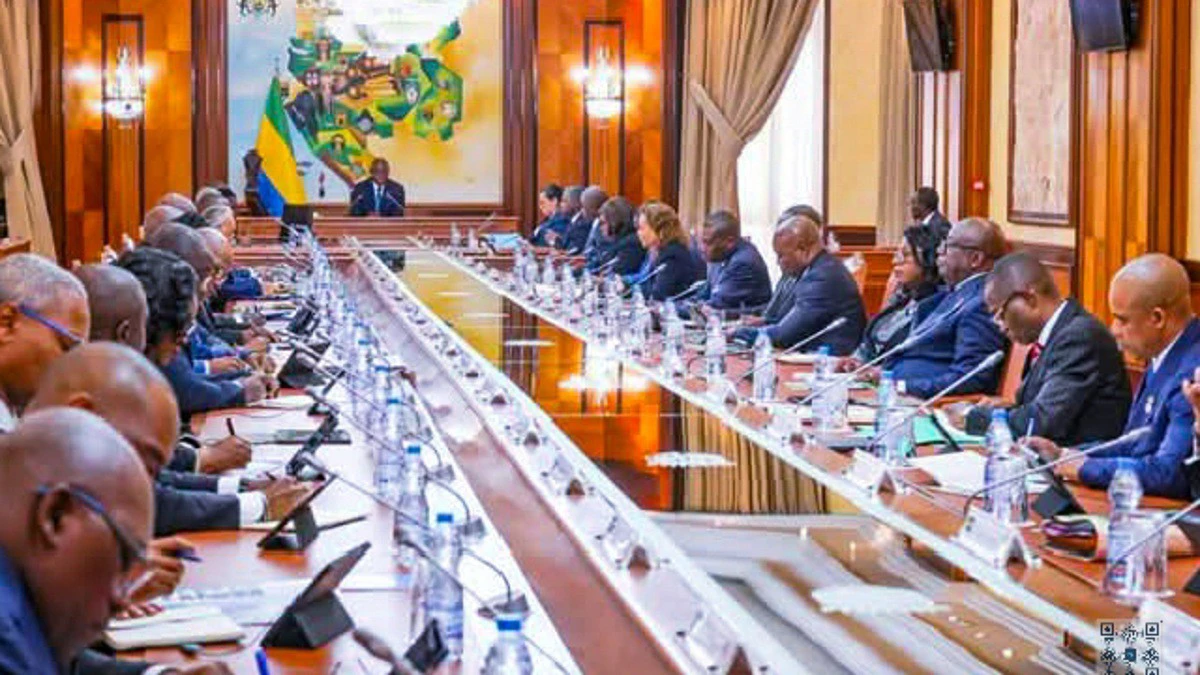 Conseil des ministres du gouvernement gabonais présidé par Brice Clotaire Oligui Nguema en octobre 2026.