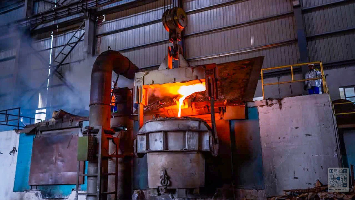 Usine de transformation de ressources naturelles au Gabon illustrant les enjeux de l’industrialisation locale